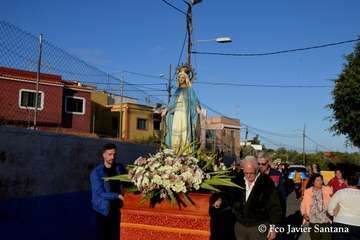 Caserones Bajo procesiona a sus patronos (Foto Francisco Javier Santana)